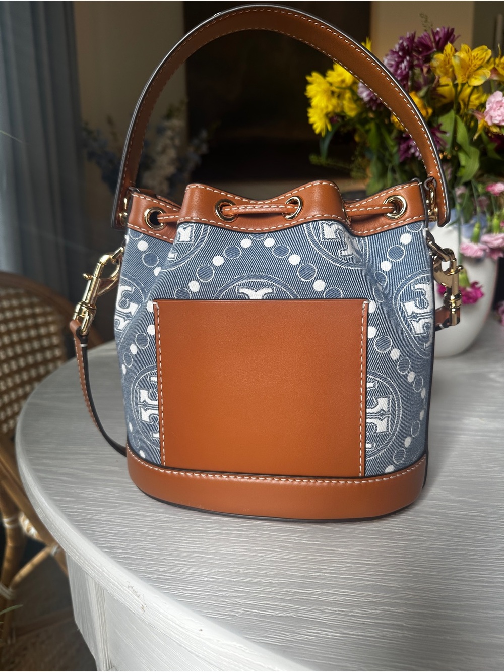 Tory Burch Navy Logo Canvas Bucket Bag with Brown Leather Trim - Picture 7 of 10